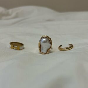 Gold ring set